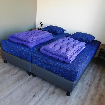Paardenstal Apartment Холум Екстериор снимка