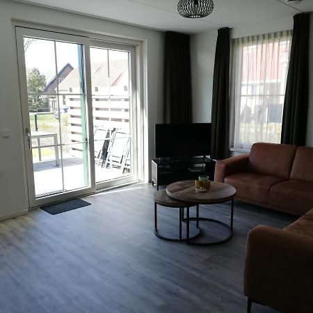 Paardenstal Apartment Холум Екстериор снимка
