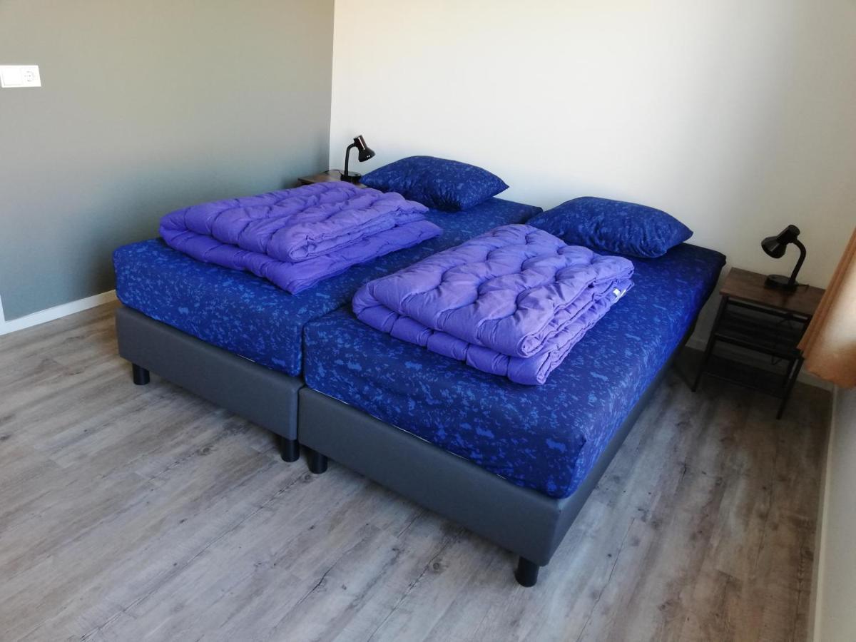 Paardenstal Apartment Холум Екстериор снимка
