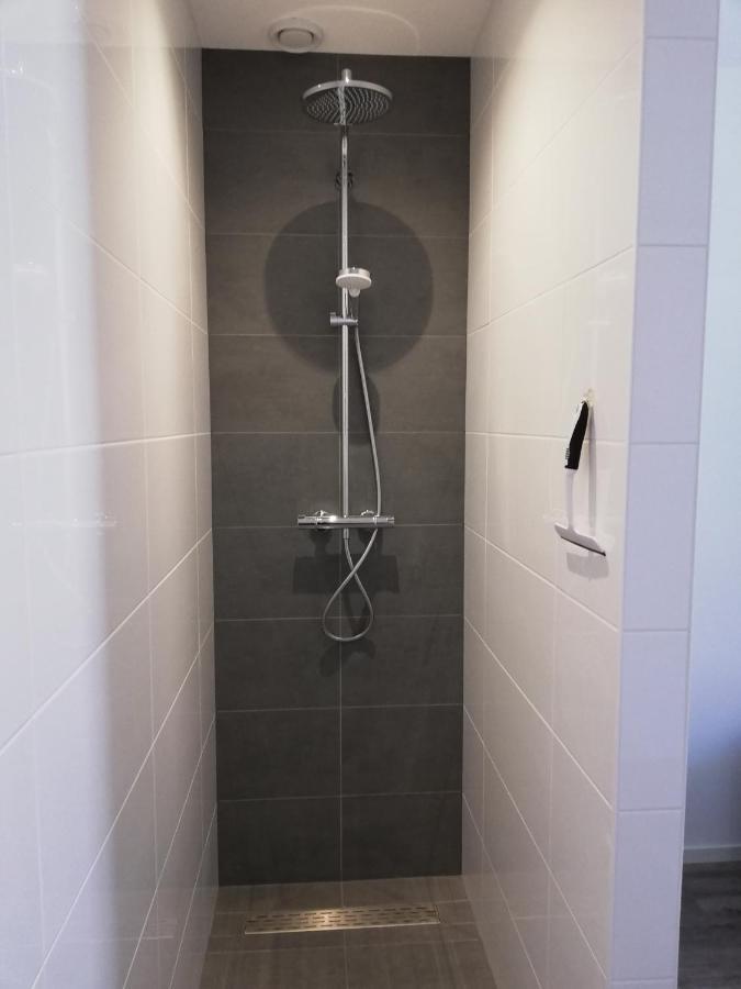 Paardenstal Apartment Холум Екстериор снимка